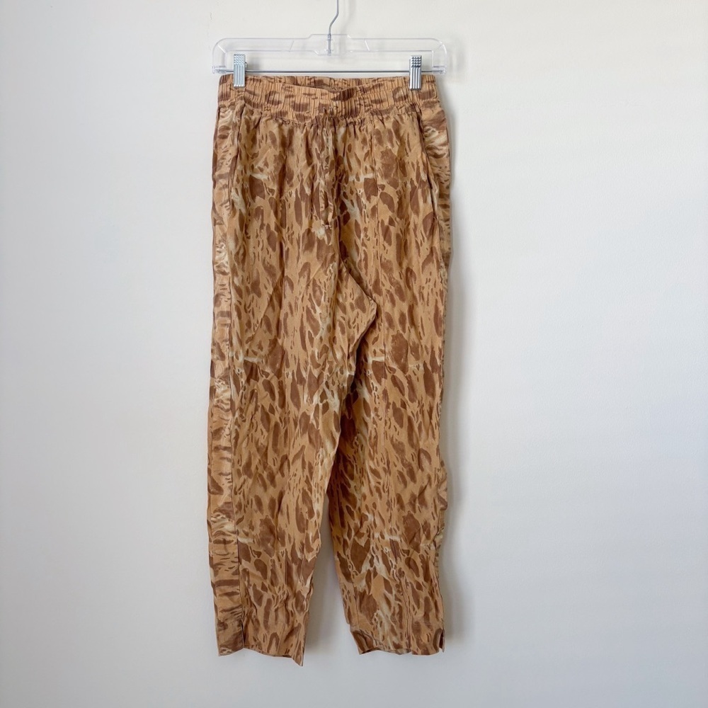Tucker NYC Animal Print Silk Julia Joggers Pants Small Maximalist Luxe NEW